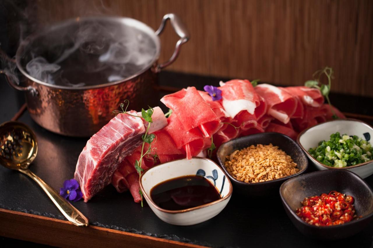 Jumeirah Guangzhou-Complimentary Shuttle Bus To Canton Fair Complex Exteriör bild