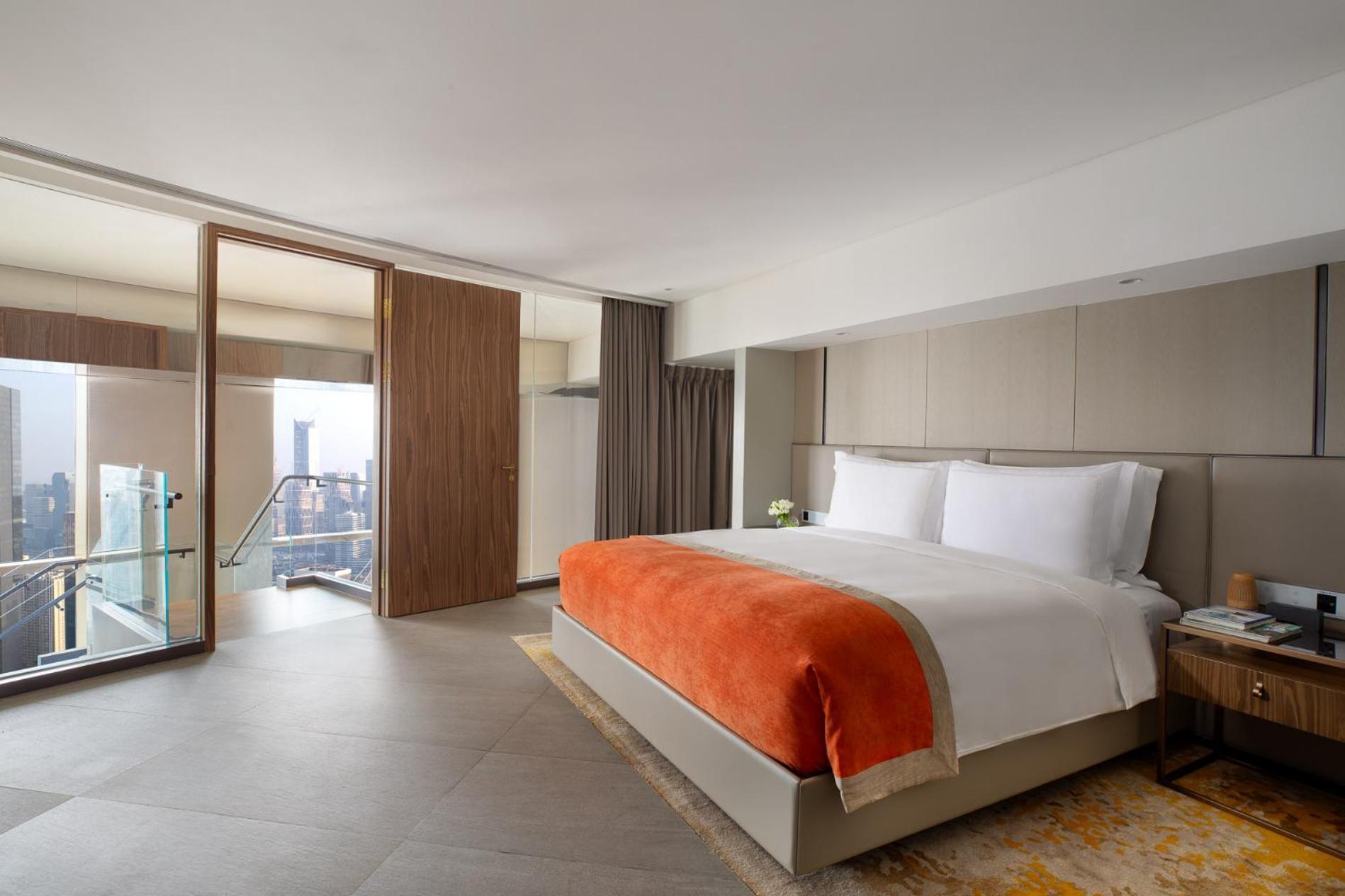 Jumeirah Guangzhou-Complimentary Shuttle Bus To Canton Fair Complex Exteriör bild