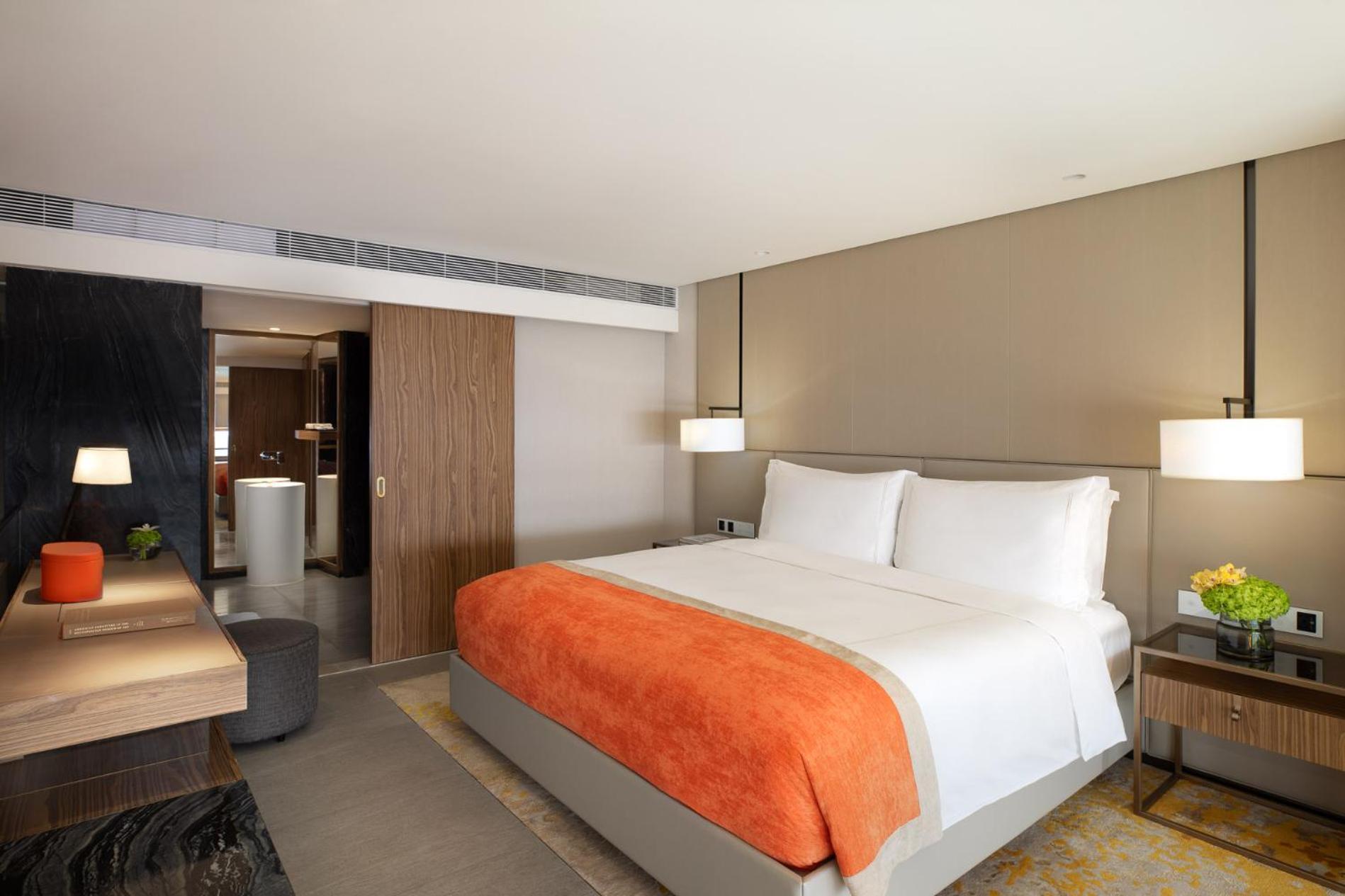 Jumeirah Guangzhou-Complimentary Shuttle Bus To Canton Fair Complex Exteriör bild