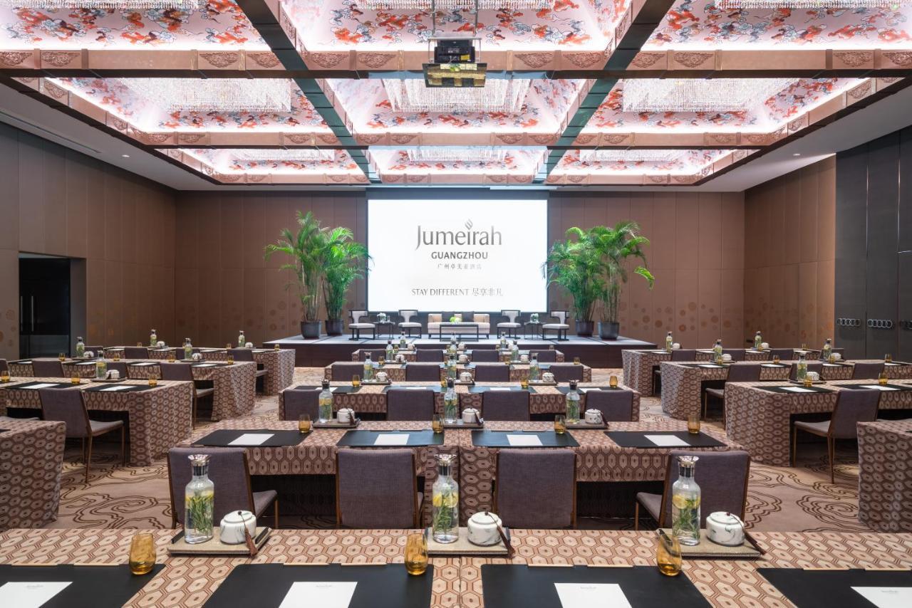 Jumeirah Guangzhou-Complimentary Shuttle Bus To Canton Fair Complex Exteriör bild